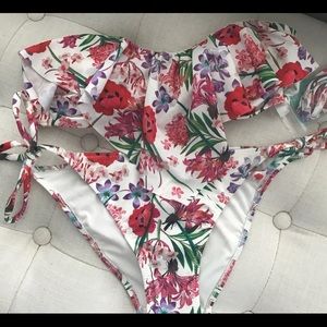 H&M Bikini set size 6